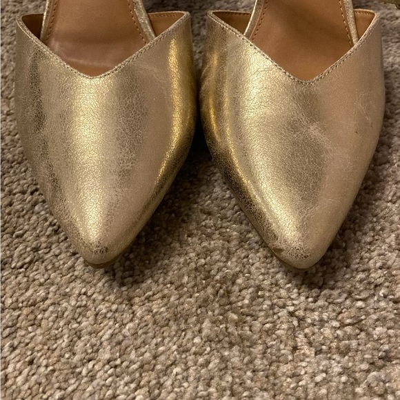 Dolce Vita Elley Gold Heels Pointed Toe. Slip On Size 8.5 M 3.5in heel NWOT - Picture 3 of 9